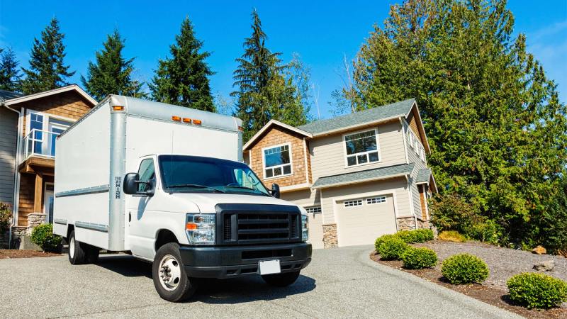 Which Moving Truck Rental Is Best For Long-Distance